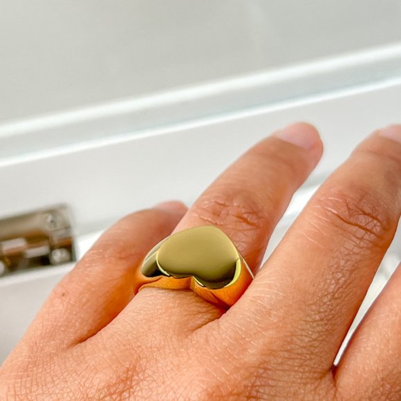 Gold Plated Chunky Heart Ring Statement Ring For Women Size 7 - Picture 11 of 11